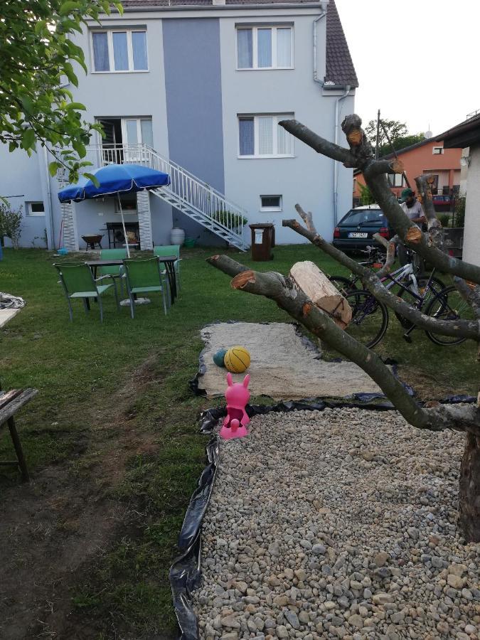 Apartmany Mk U Modre Kocky Nove Hrady  Exterior photo